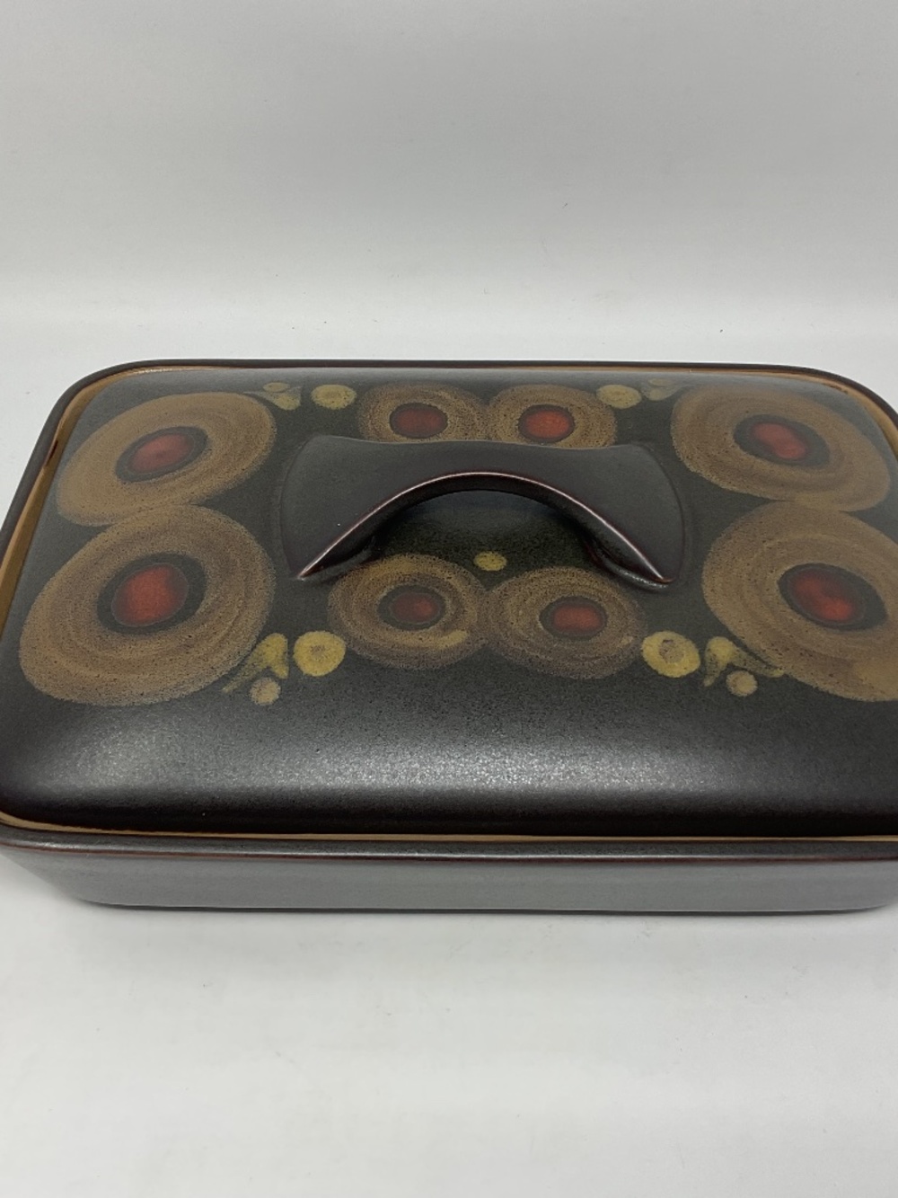 Denby Arabesque (retired) Stoneware Covered Vegetable Serving Dish